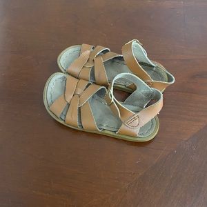 Pre-Loved kids’ Brown Saltwater Sandals Size 10